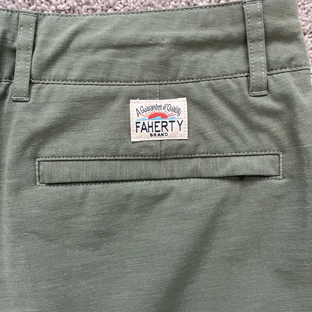 Faherty Men’s All Day Belt Loop Shorts Size 31 Olive Casual Summer Shorts